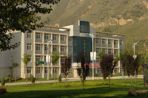 蔡甸監(jiān)獄 蔡甸監(jiān)獄